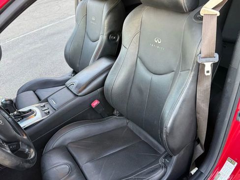 Used 2013 INFINITI G37 x Coupe w/ Premium Pkg image 16