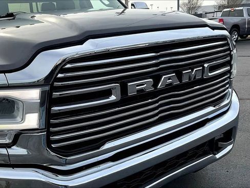 Used 2022 RAM 2500 Laramie AWD/4WD image 33