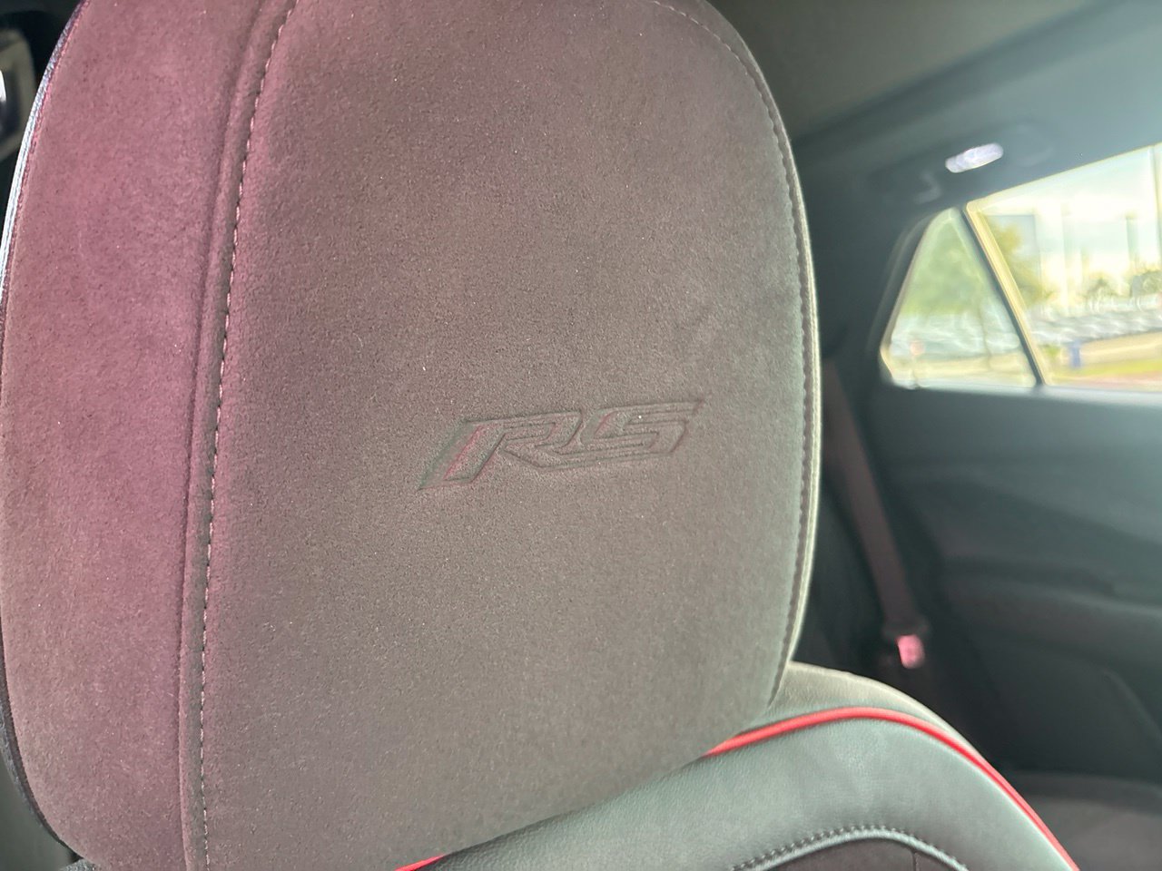 Used 2025 Chevrolet Blazer EV RS RWD image 16