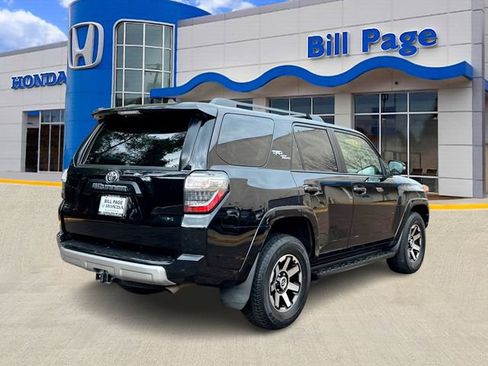 Used 2019 Toyota 4Runner TRD Off-Road Premium image 4