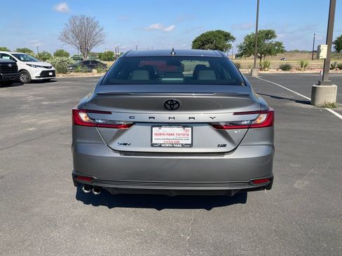 New 2026 Toyota Camry SE FWD image 6