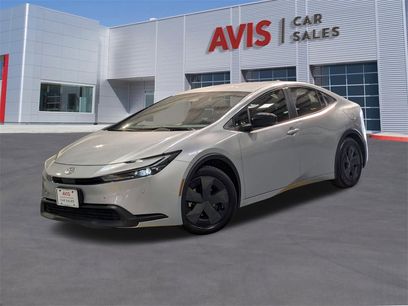 Used 2025 Toyota Prius LE