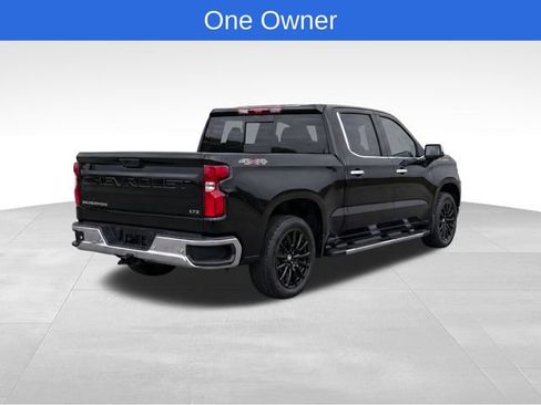 Used 2022 Chevrolet Silverado 1500 LTZ w/ LTZ Premium Package AWD/4WD image 4