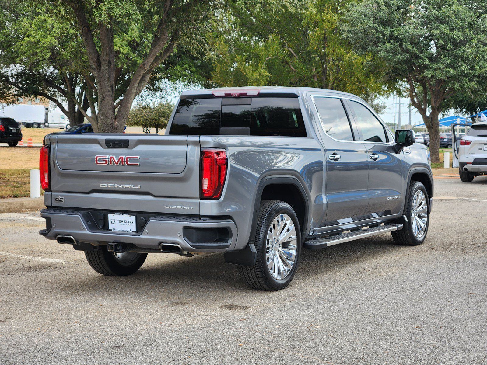 Used 2020 GMC Sierra 1500 Denali w/ Technology Package AWD/4WD image 5