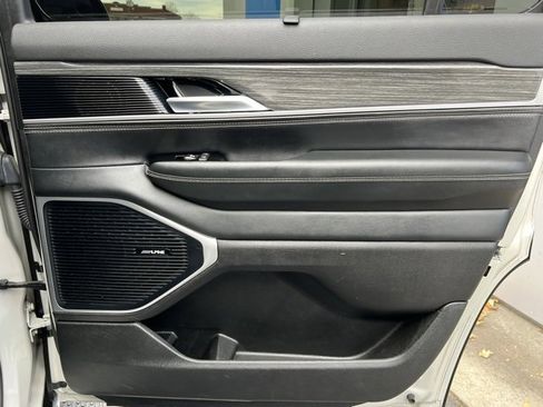 Used 2022 Jeep Wagoneer Series II w/ Convenience Group I image 25