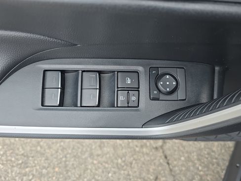 Used 2024 Toyota RAV4 XLE image 27