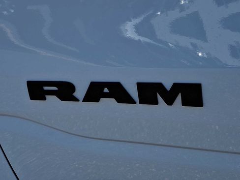 New 2026 RAM 1500 Express AWD/4WD image 20