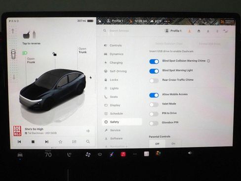 Used 2026 Tesla Model Y 2WD image 39