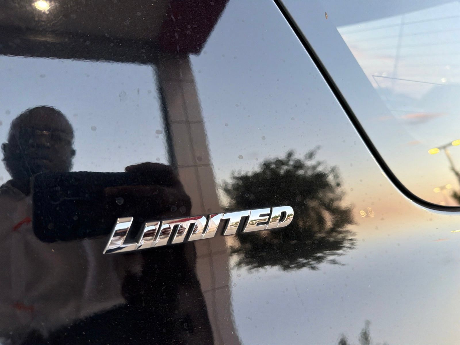 Used 2015 Toyota 4Runner Limited AWD/4WD image 13