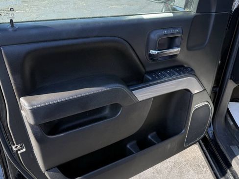Used 2015 Chevrolet Silverado 1500 LTZ Z71 w/ Midnight Edition AWD/4WD image 9