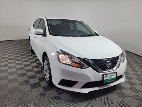 Used 2019 Nissan Sentra S FWD image 13