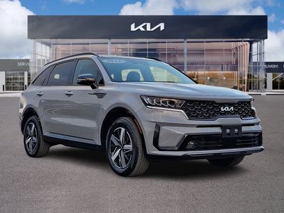 Certified 2023 Kia Sorento EX w/ Panoramic Sunroof Package