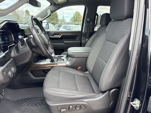 Used 2023 Chevrolet Silverado 1500 RST image 11