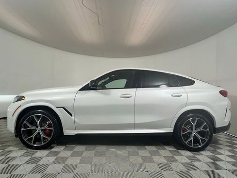 New 2026 BMW X6 M60i w/ Executive Package image 4