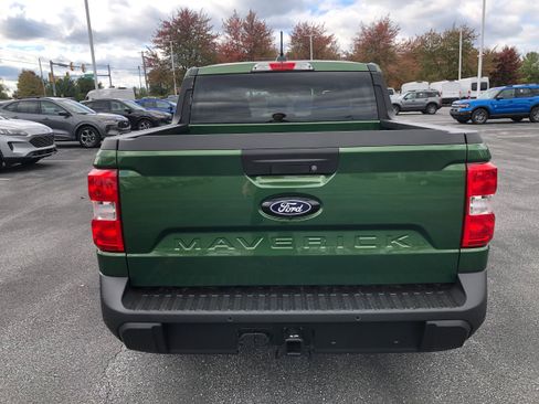 New 2025 Ford Maverick XLT w/ XLT Luxury Package image 4