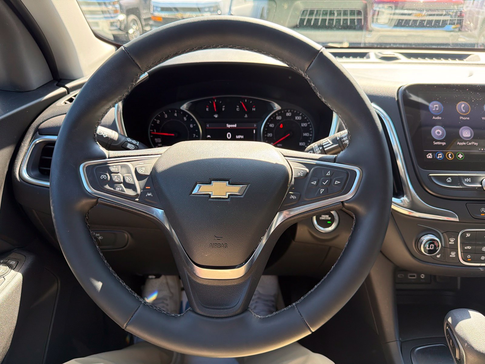 Used 2024 Chevrolet Equinox LT FWD image 12