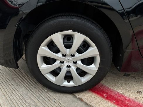 Used 2024 Toyota Corolla LE image 9