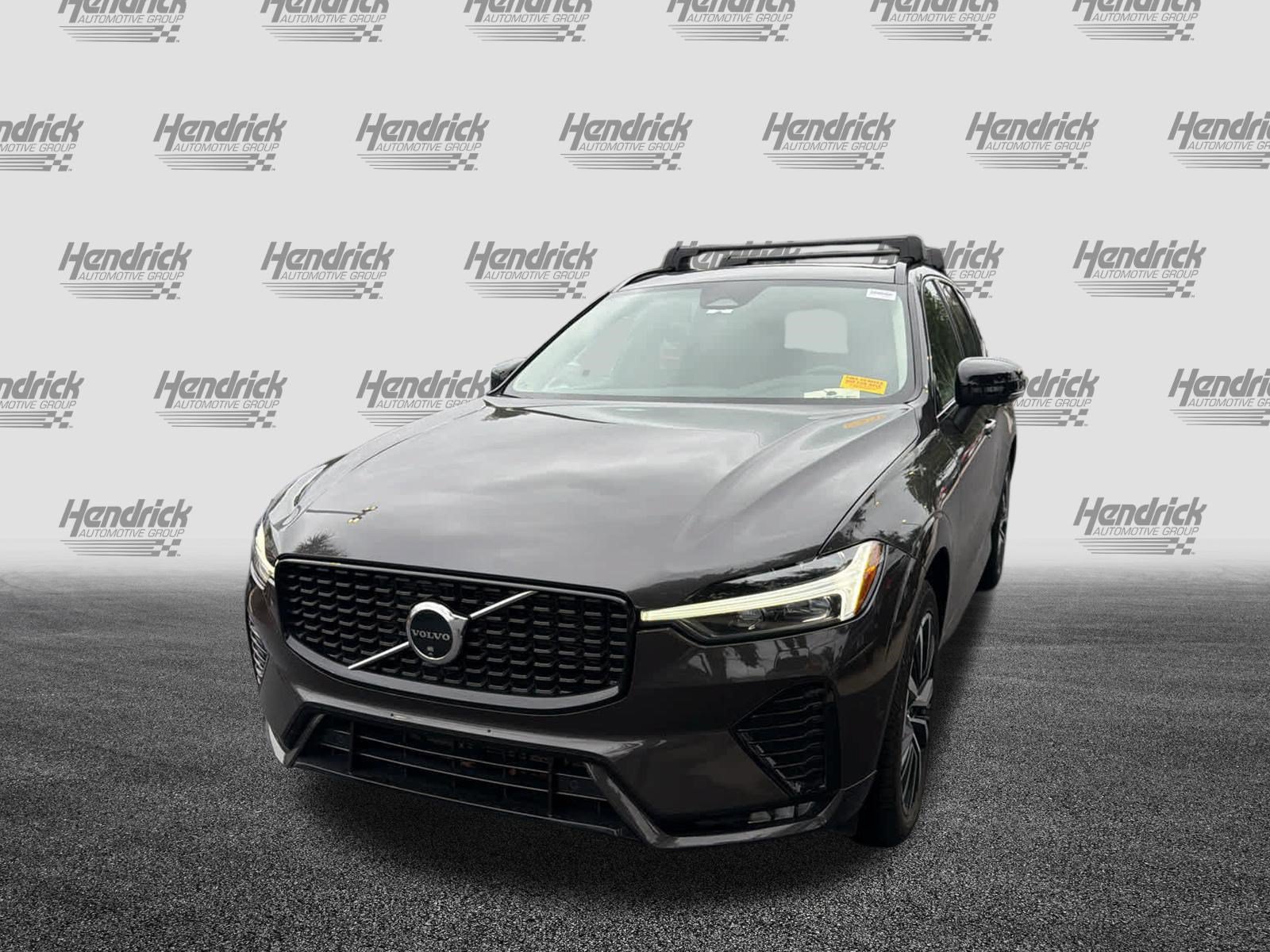 Certified 2025 Volvo XC60 B5 Plus AWD/4WD image 6