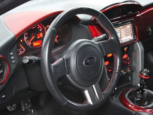 Used 2013 Subaru BRZ Limited w/ Popular Pkg 1A RWD image 10
