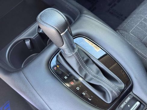 Certified 2023 Honda HR-V LX image 27