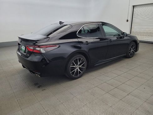 Used 2021 Toyota Camry SE image 10