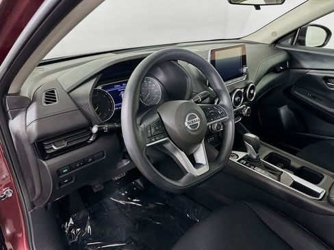 Certified 2023 Nissan Sentra SV w/ Trunk Package FWD image 15