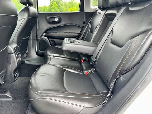 Used 2019 Jeep Compass Limited AWD/4WD image 21
