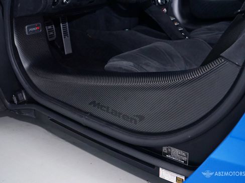 Used 2019 McLaren 720S Luxury RWD image 16