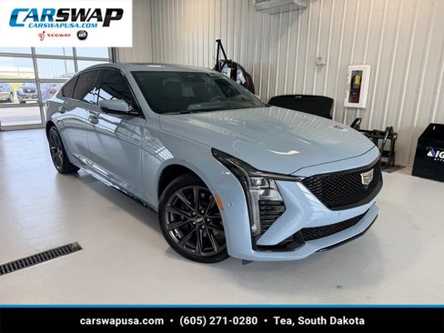 Used 2026 Cadillac CT5 V w/ Technology Package AWD/4WD image 1
