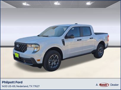 New 2025 Ford Maverick XLT w/ Equipment Group 302A