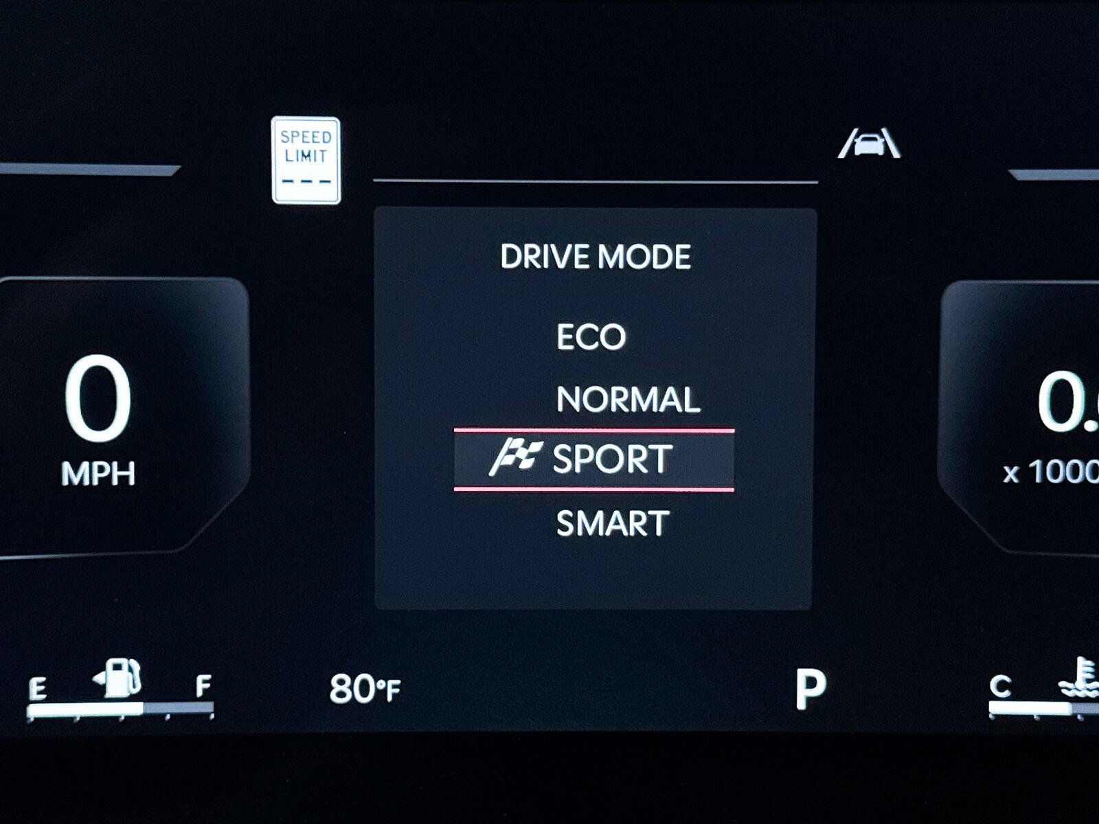 Certified 2025 Kia Carnival SX Prestige FWD image 12