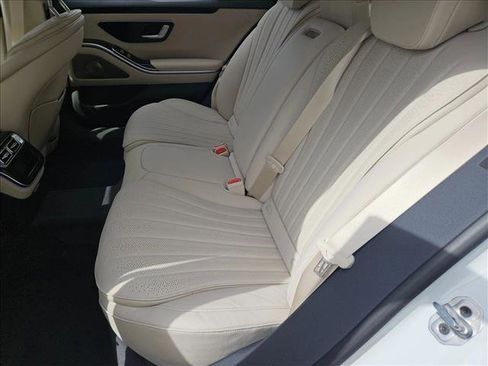 New 2026 Mercedes-Benz S 500 4MATIC image 16