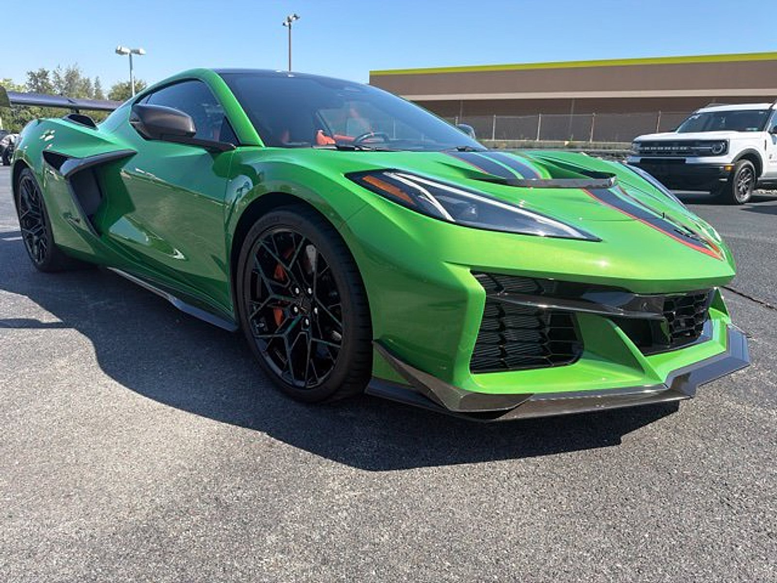 Used 2026 Chevrolet Corvette ZR1 w/ ZR1 Carbon Fiber Aero Package RWD image 3