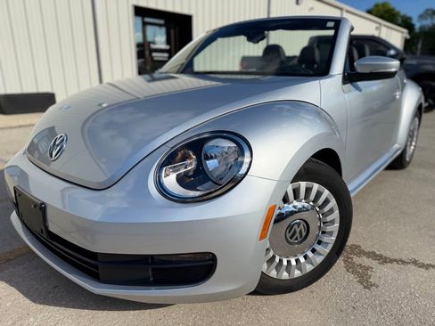 Used 2016 Volkswagen Beetle 1.8T SE image 9