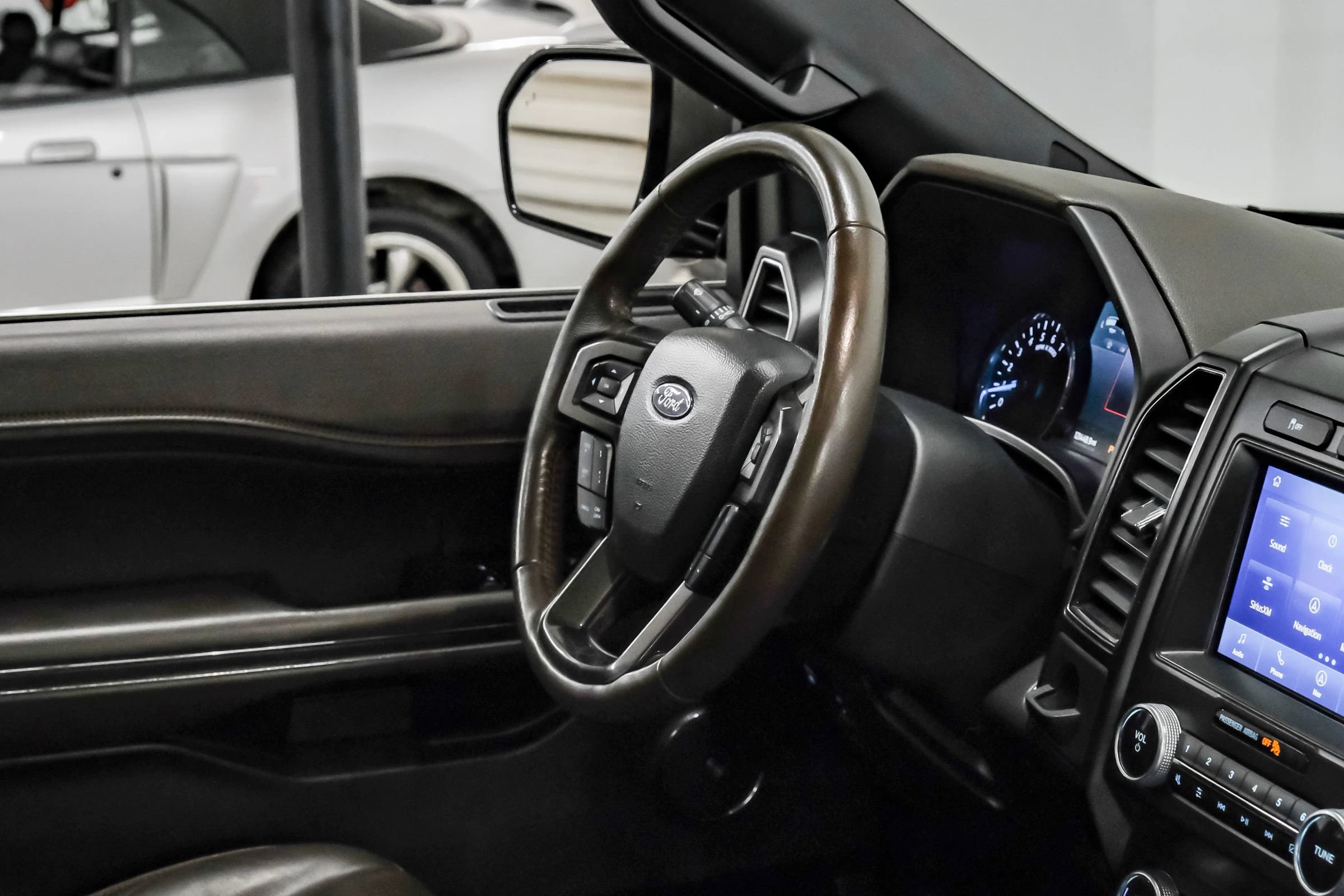 Used 2021 Ford Expedition King Ranch RWD image 16