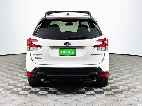 Used 2024 Subaru Forester Premium AWD/4WD image 7
