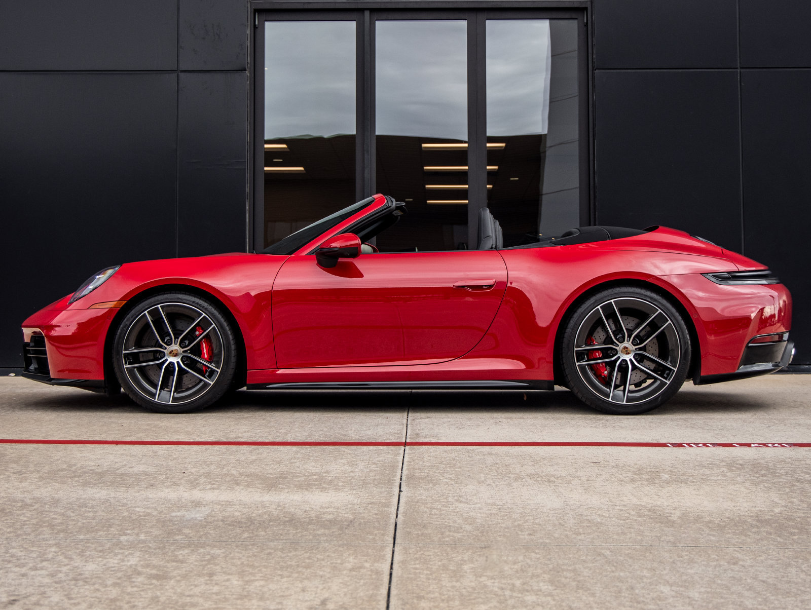 Certified 2026 Porsche 911 Carrera S RWD image 2