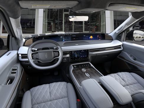 New 2026 Lincoln Navigator Black Label AWD/4WD image 9