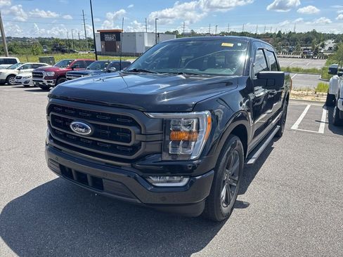 Used 2023 Ford F150 XLT w/ Equipment Group 302A High RWD image 5