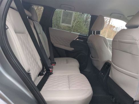 Used 2023 Mitsubishi Outlander SEL 40th Anniversary image 28