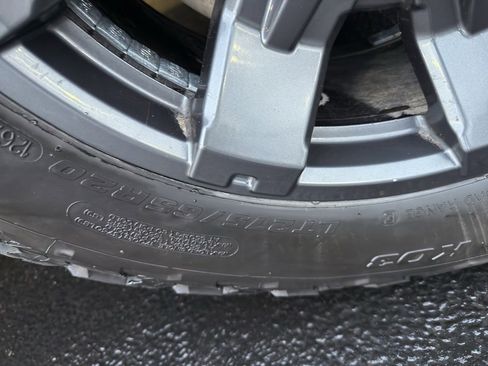 Used 2023 Ford F350 Lariat w/ Lariat Ultimate Package image 9