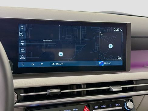 Used 2025 Hyundai Tucson SEL FWD image 18