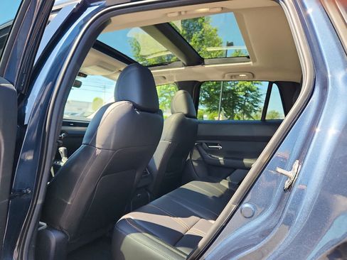 Used 2025 MAZDA CX-50 AWD 2.5 S w/ Premium Plus Pkg image 11