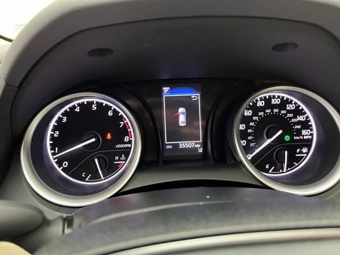 Used 2023 Toyota Camry LE FWD image 21
