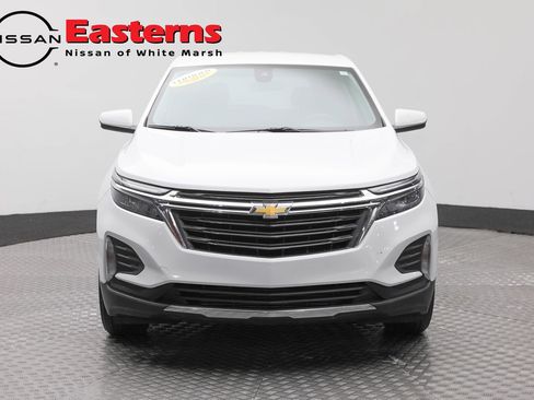 Used 2022 Chevrolet Equinox LT FWD image 2