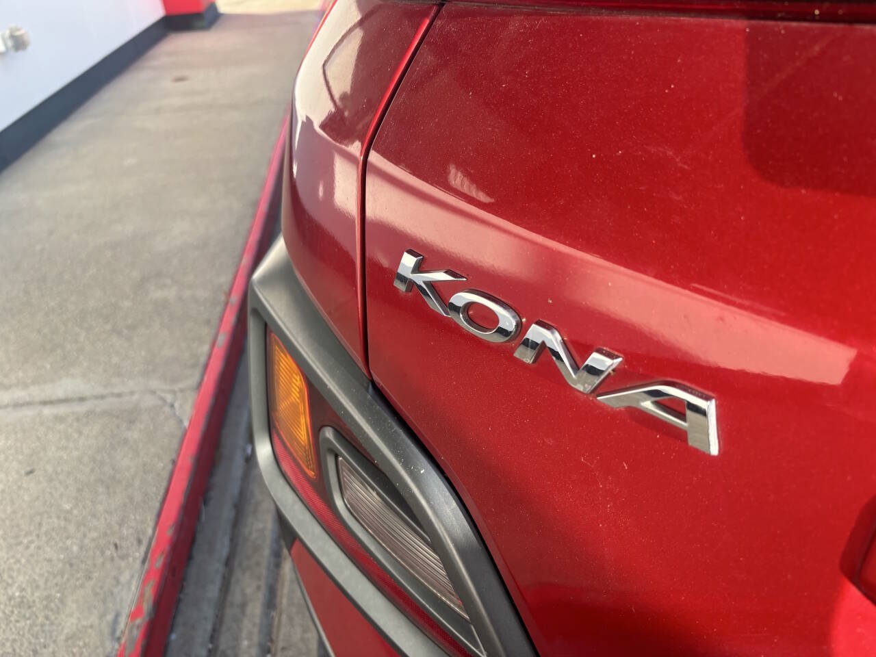 Used 2021 Hyundai Kona Limited w/ Cargo Package AWD/4WD image 15