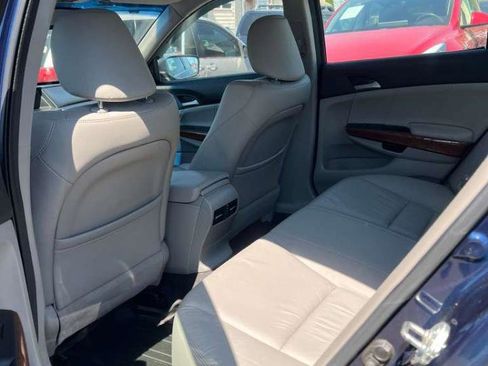 Used 2011 Honda Accord EX-L image 17