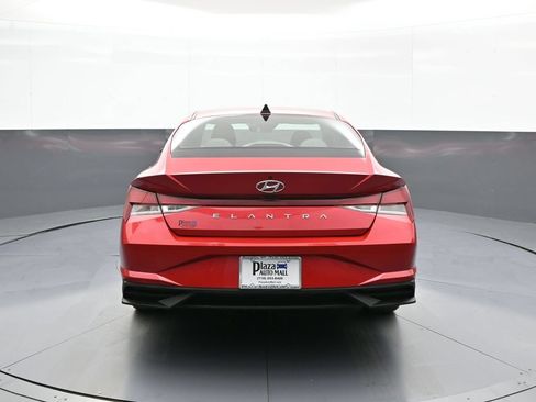Certified 2023 Hyundai Elantra SEL FWD image 7