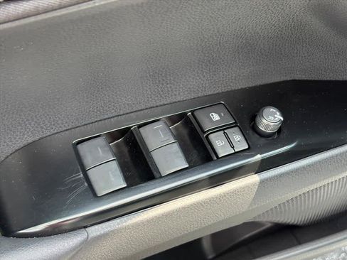 Used 2026 Toyota Camry LE FWD image 22