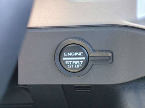 Used 2025 Ford Bronco Outer Banks AWD/4WD image 26